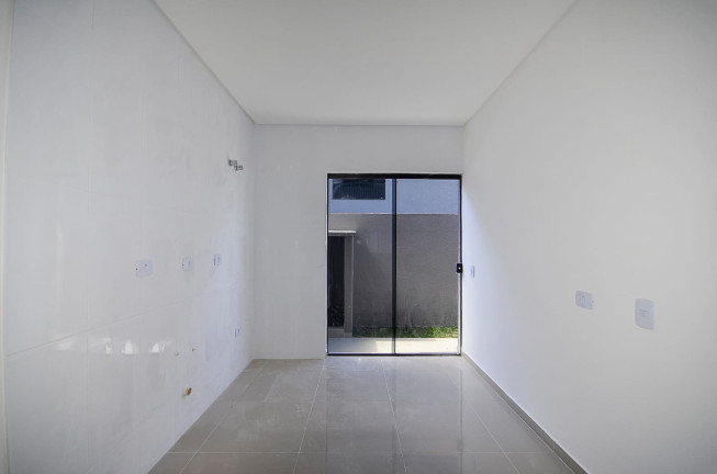 Imagem Sobrado com 3 Quartos à Venda, em Bairro Alto - Curitiba Imagem Sobrado com 3 Quartos à Venda, em Bairro Alto - Curitiba