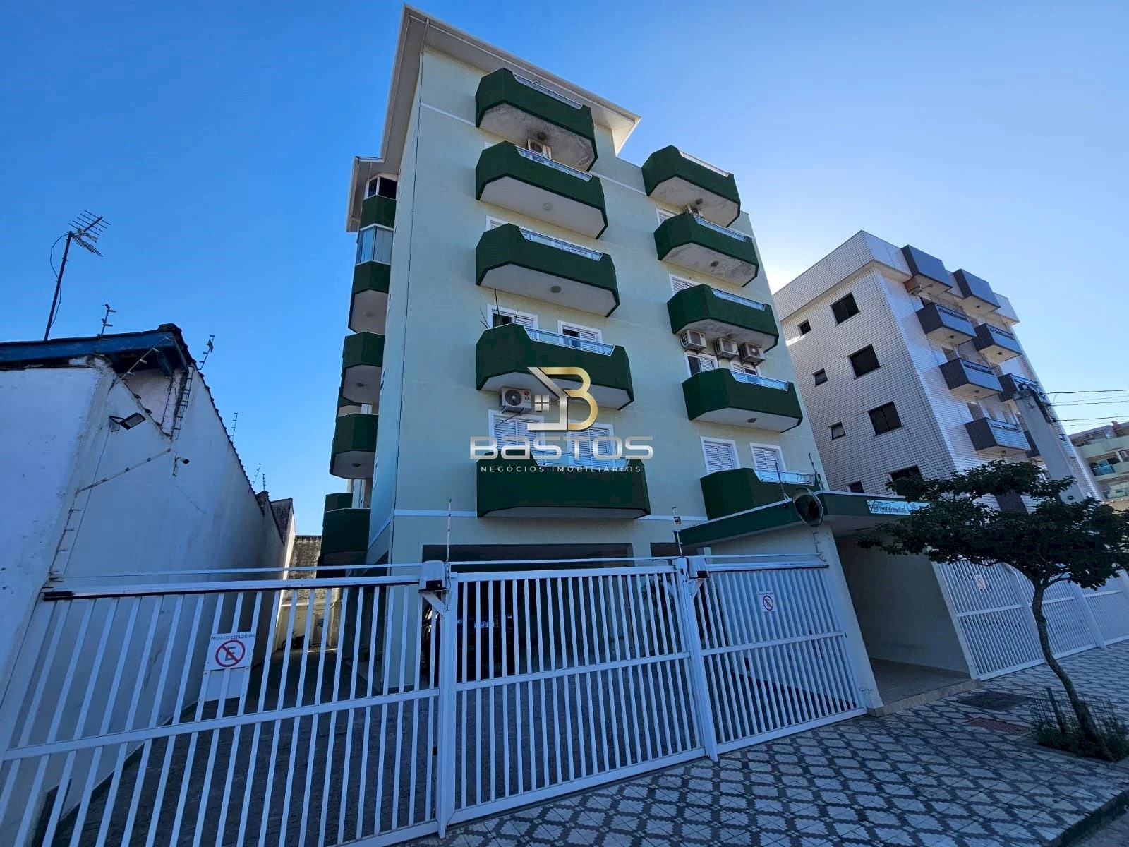 Imagem Apartamento com 2 Quartos à Venda, 80 m² em Umuarama - Ubatuba
