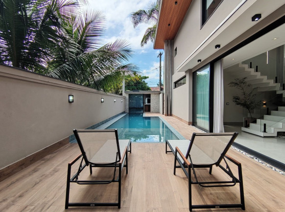 Imagem Casa com 5 Quartos à Venda, 350 m² em Riviera - Bertioga Imagem Casa com 5 Quartos à Venda, 350 m² em Riviera - Bertioga