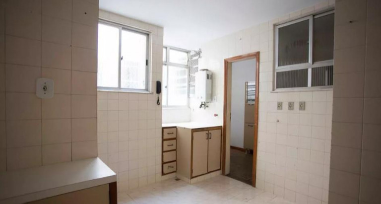 Imagem Apartamento com 2 Quartos à Venda, 74 m² em Icaraí - Niterói