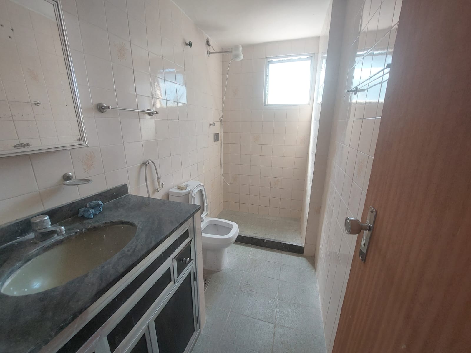 Imagem Apartamento com 2 Quartos à Venda, 62 m²em Mutondo - São Gonçalo Imagem Apartamento com 2 Quartos à Venda, 62 m²em Mutondo - São Gonçalo