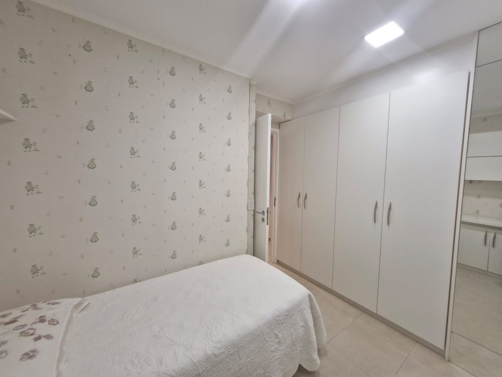 Imagem Apartamento com 2 Quartos para Alugar, 88 m² em Recreio dos Bandeirantes - Rio de Janeiro Imagem Apartamento com 2 Quartos para Alugar, 88 m² em Recreio dos Bandeirantes - Rio de Janeiro
