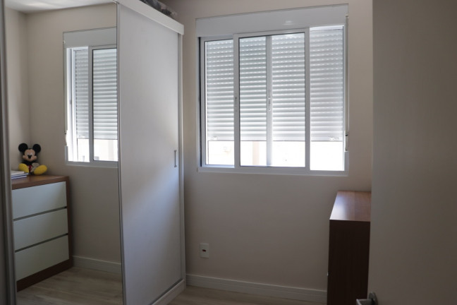 Imagem Apartamento com 3 Quartos à Venda, 67 m² em Tristeza - Porto Alegre Imagem Apartamento com 3 Quartos à Venda, 67 m² em Tristeza - Porto Alegre