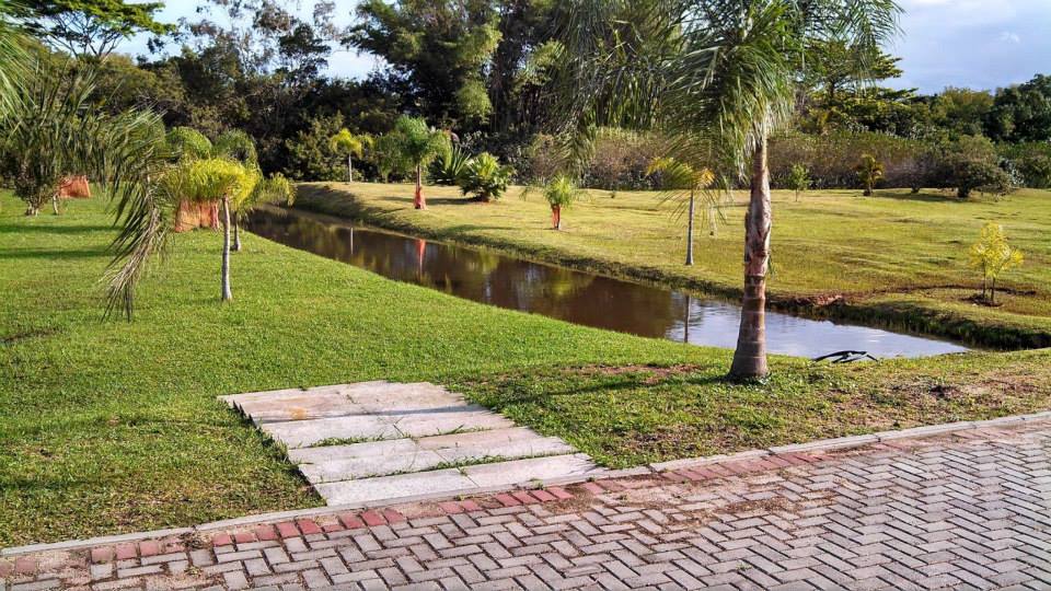 Imagem Terreno em Condomínio à Venda, 409 m² em Canasvieiras - Florianópolis