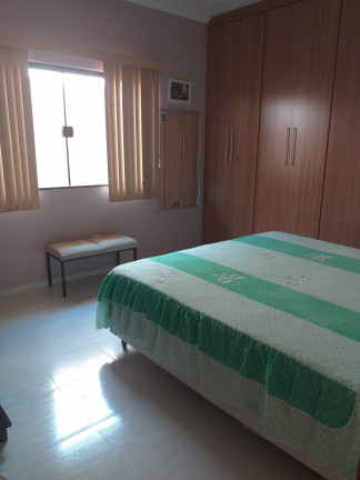 Imagem Casa com 3 Quartos à Venda, 245 m² em Jardim Universitário - Araras Imagem Casa com 3 Quartos à Venda, 245 m² em Jardim Universitário - Araras