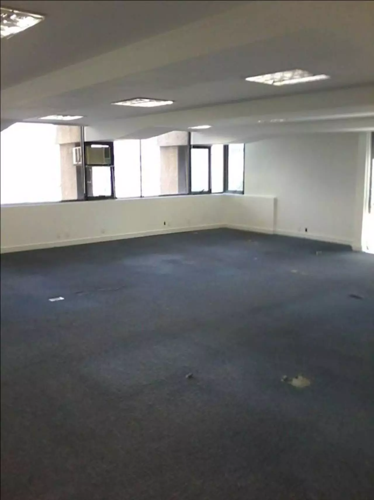 Imagem Sala Comercial à Venda ou Locação, 212 m²em Cidade Monções - São Paulo