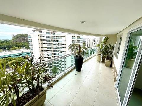 Imagem Apartamento com 3 Quartos à Venda, 127 m²em Barra da Tijuca - Rio de Janeiro Imagem Apartamento com 3 Quartos à Venda, 127 m²em Barra da Tijuca - Rio de Janeiro