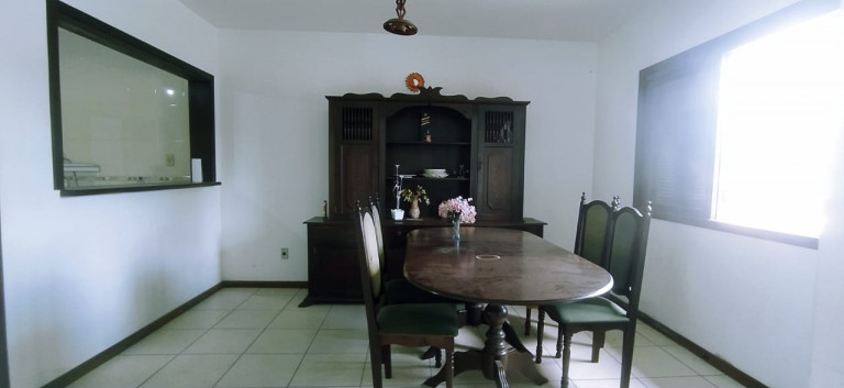 Imagem Casa com 4 Quartos à Venda, 210 m² em Capão Novo Posto 04 - Capão da Canoa Imagem Casa com 4 Quartos à Venda, 210 m² em Capão Novo Posto 04 - Capão da Canoa