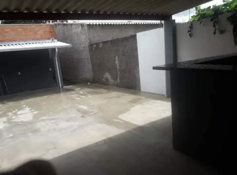 Imagem Casa com 1 Quarto à Venda, 175 m²em Jardim São Domingos - Campinas Imagem Casa com 1 Quarto à Venda, 175 m²em Jardim São Domingos - Campinas