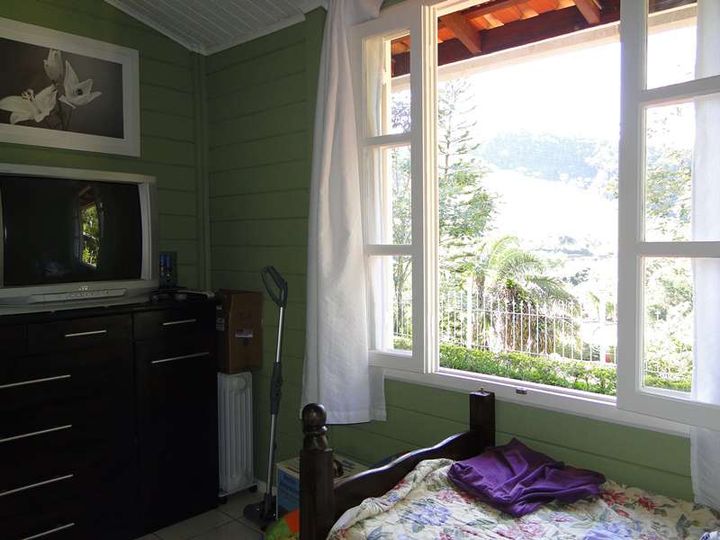 Imagem Casa com 4 Quartos à Venda, 250 m² em Várzea - Teresópolis