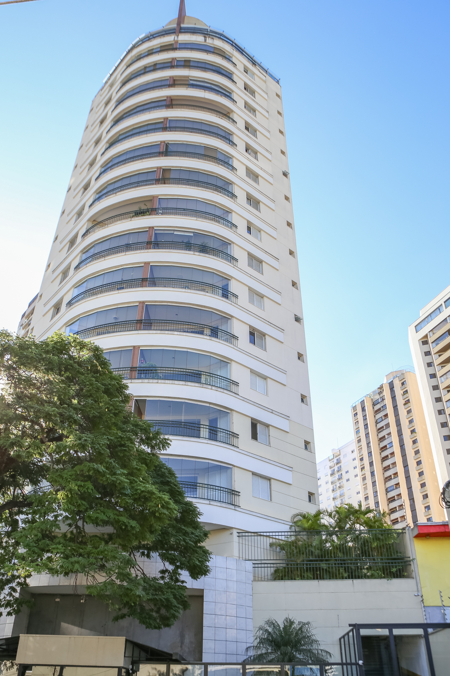 Imagem Apartamento com 3 Quartos à Venda, 100 m² em Alphaville - Santana de Parnaíba Imagem Apartamento com 3 Quartos à Venda, 100 m² em Alphaville - Santana de Parnaíba