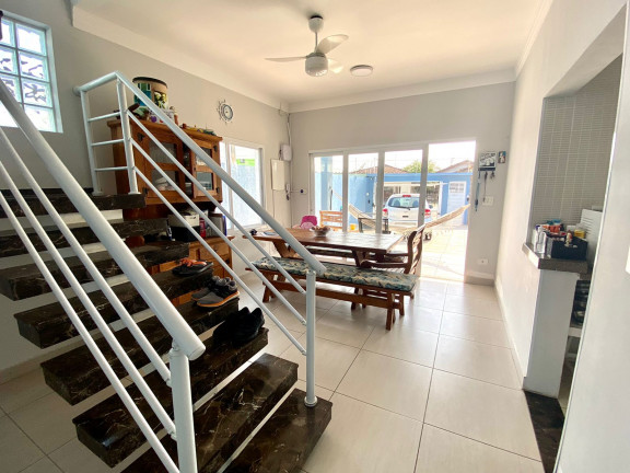 Imagem Sobrado com 4 Quartos à Venda, 308 m² em Flórida - Praia Grande