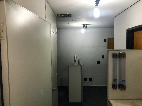 Imagem Sala Comercial à Venda, 35 m² em Itaim Bibi - São Paulo Imagem Sala Comercial à Venda, 35 m² em Itaim Bibi - São Paulo