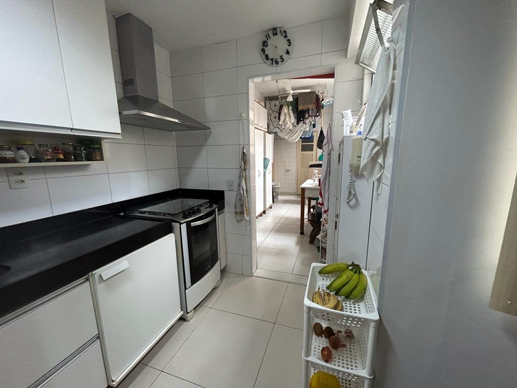 Imagem Apartamento com 4 Quartos à Venda, 190 m²em Icaraí - Niterói