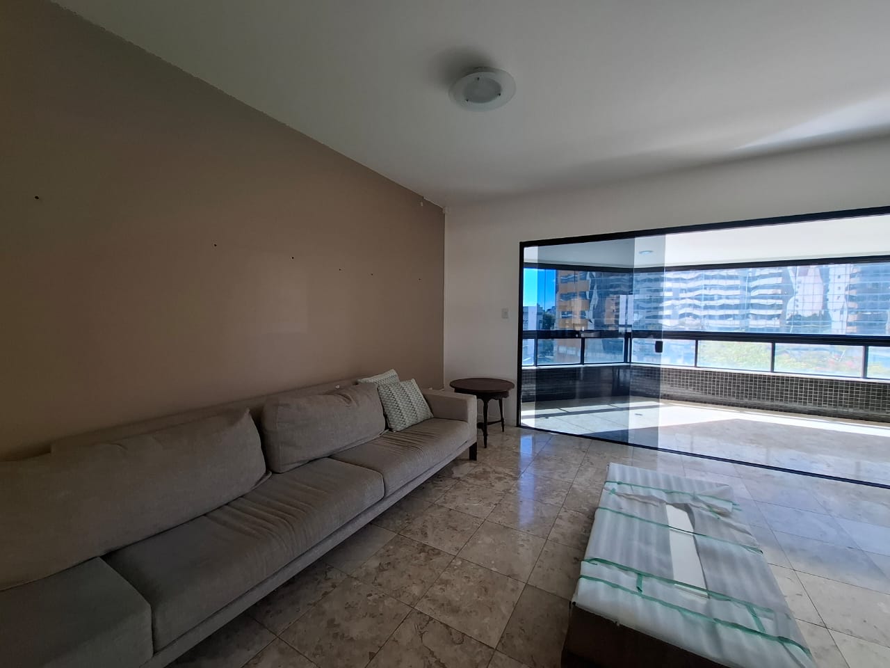 Imagem Apartamento com 4 Quartos à Venda, 224 m² em Pituba - Salvador Imagem Apartamento com 4 Quartos à Venda, 224 m² em Pituba - Salvador