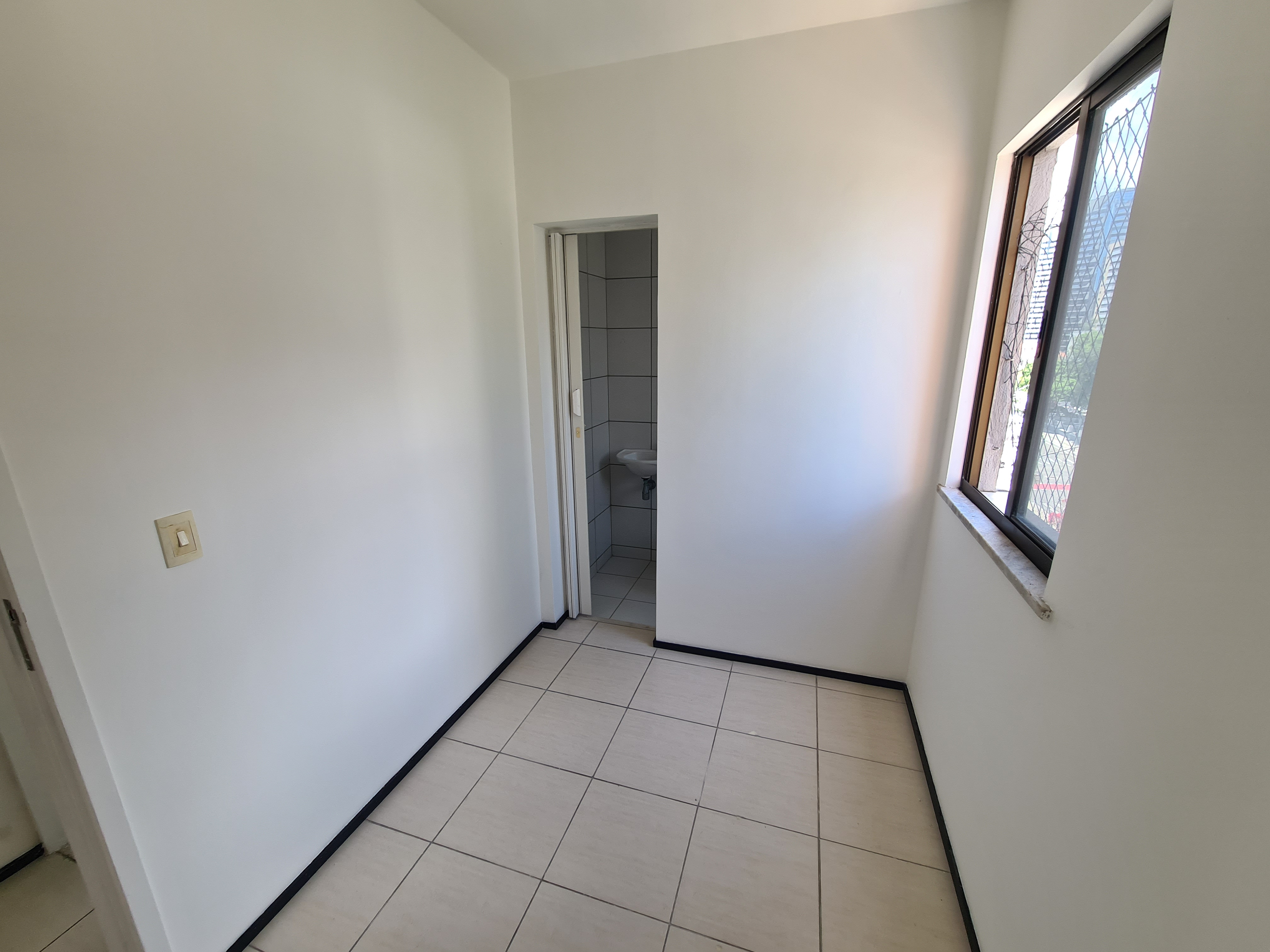 Imagem Apartamento com 3 Quartos para Alugar, 83 m²em Meireles - Fortaleza Imagem Apartamento com 3 Quartos para Alugar, 83 m²em Meireles - Fortaleza