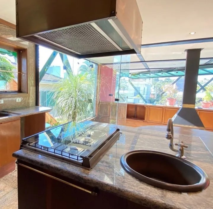 Imagem Casa com 3 Quartos à Venda, 361 m²em Alphaville Residencial Dois - Barueri Imagem Casa com 3 Quartos à Venda, 361 m²em Alphaville Residencial Dois - Barueri