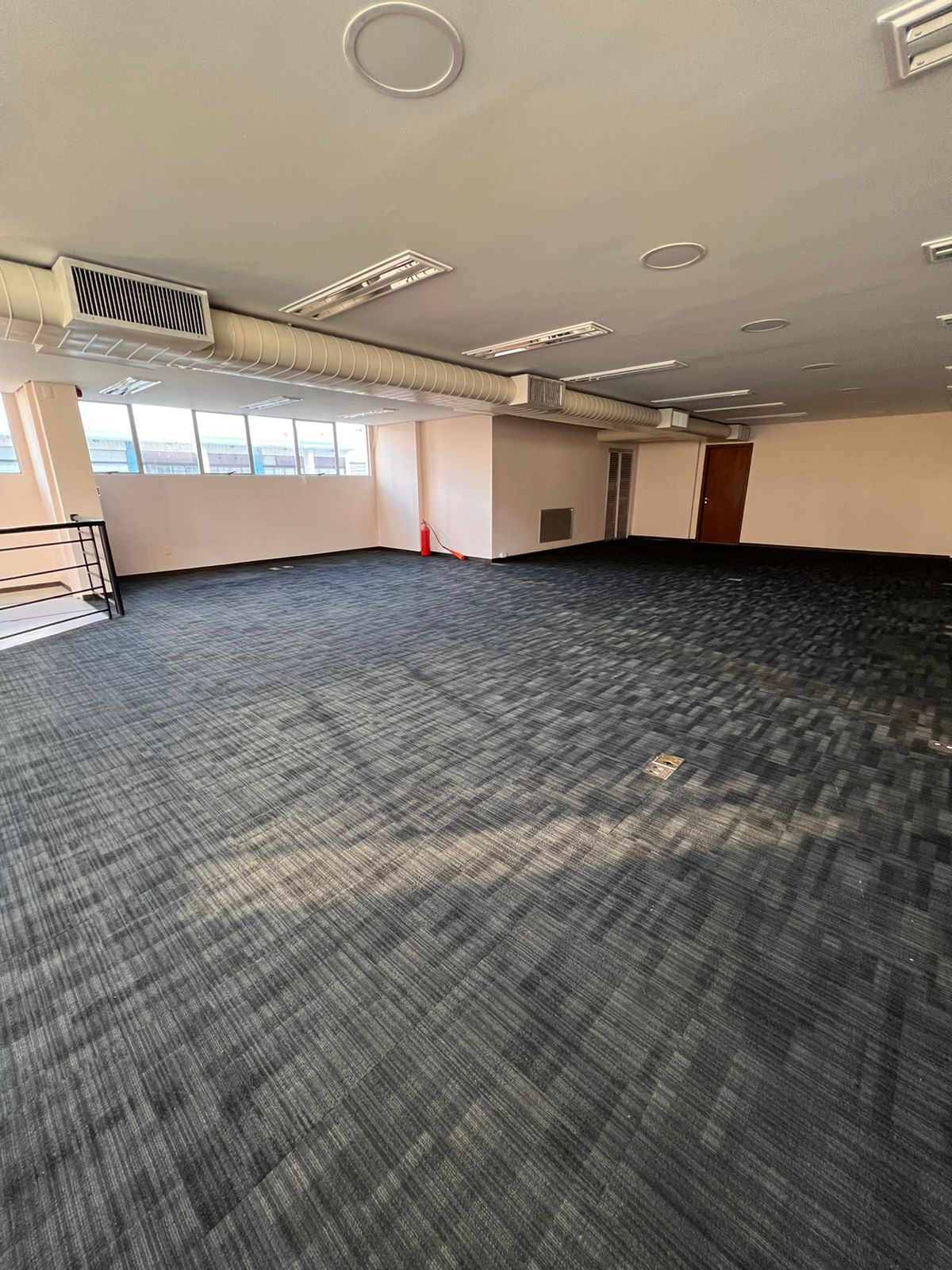 Imagem Sala Comercial à Venda, 656 m² em Centro - Balneário Camboriú
