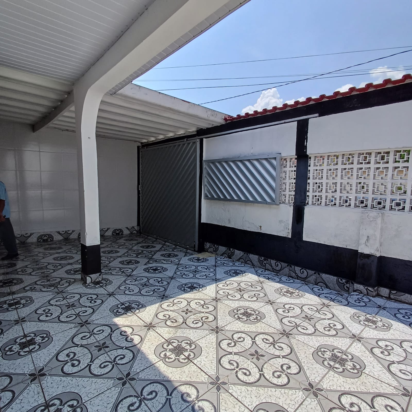 Imagem Casa com 4 Quartos à Venda, 263 m²em Dom Pedro I - Manaus Imagem Casa com 4 Quartos à Venda, 263 m²em Dom Pedro I - Manaus