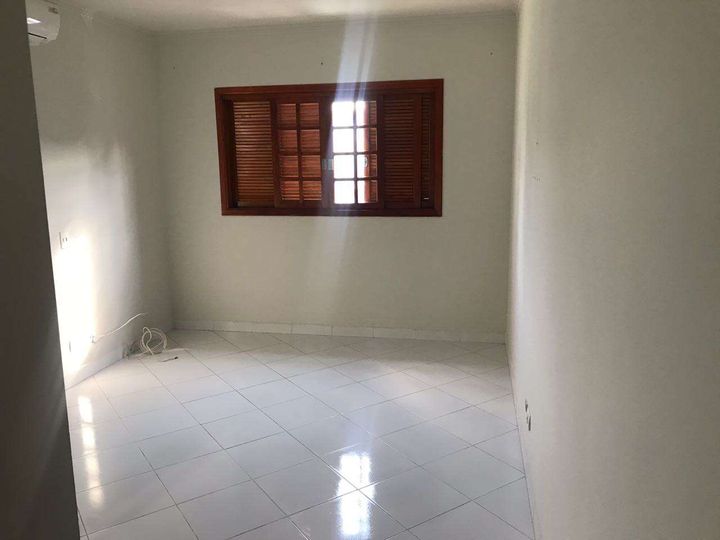Imagem Sobrado com 3 Quartos para Alugar, 100 m² em Jardim Iracema - Barueri Imagem Sobrado com 3 Quartos para Alugar, 100 m² em Jardim Iracema - Barueri