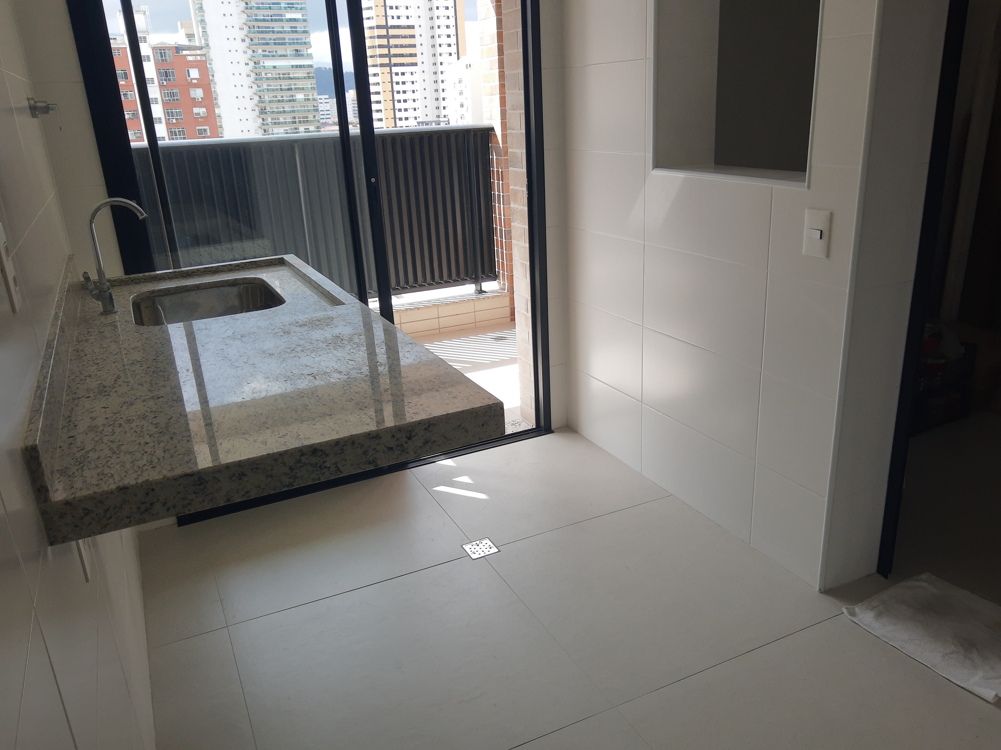Imagem Apartamento com 3 Quartos à Venda, 132 m² em Pompéia - Santos