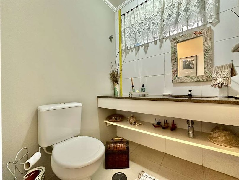 Imagem Casa com 4 Quartos à Venda, 228 m² em Jardim Jussara - São Paulo