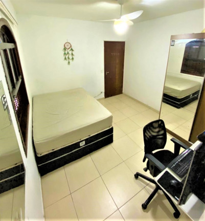 Imagem Casa com 4 Quartos à Venda, 115 m² em Jardim Santa Terezinha - Taboão da Serra