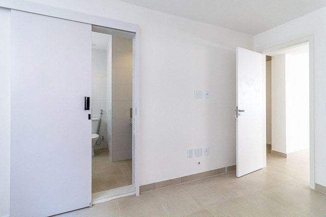 Imagem Apartamento com 4 Quartos à Venda,  em Copacabana - Rio de Janeiro