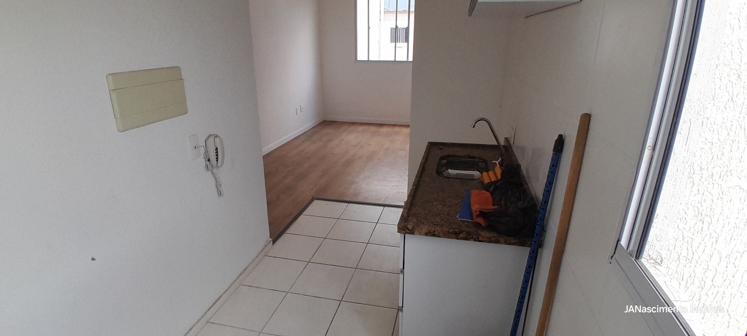 Imagem Apartamento com 2 Quartos à Venda, 40 m² em Bangu - Rio de Janeiro