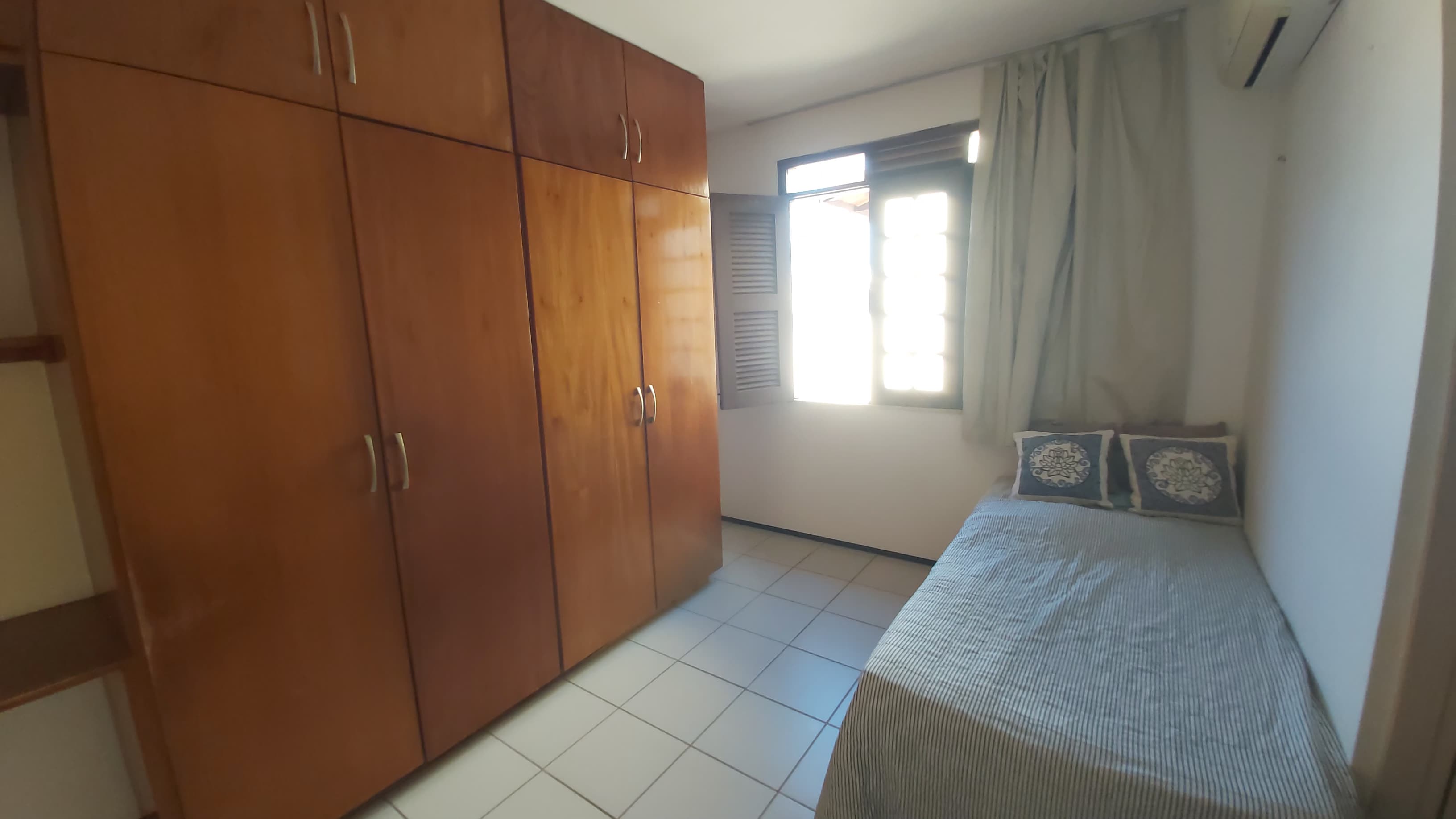 Imagem Casa de Condomínio com 4 Quartos à Venda, 198 m² em Sapiranga-Coité - Fortaleza Imagem Casa de Condomínio com 4 Quartos à Venda, 198 m² em Sapiranga-Coité - Fortaleza