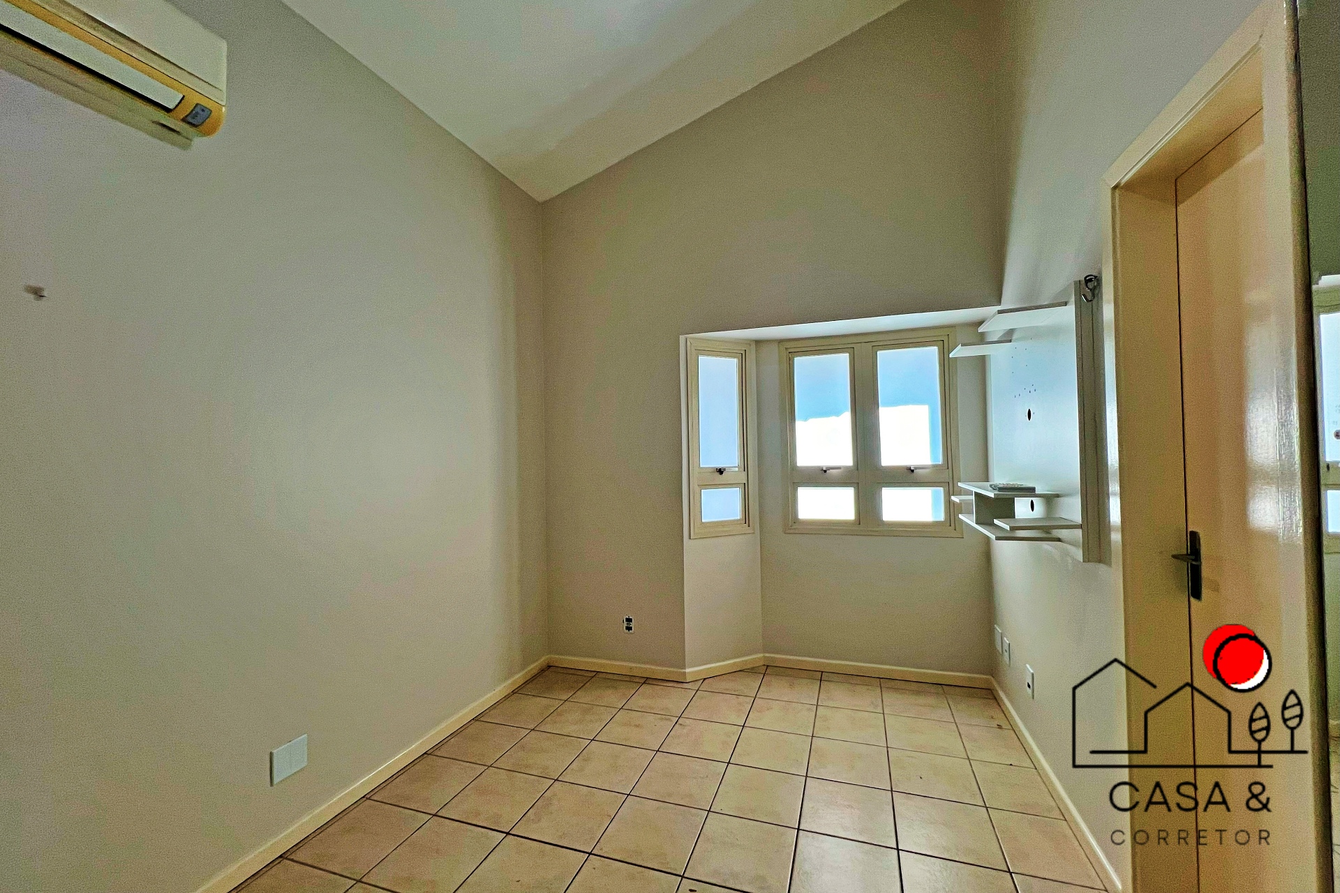 Imagem Casa de Condomínio com 3 Quartos à Venda, 143 m²em Flores - Manaus
