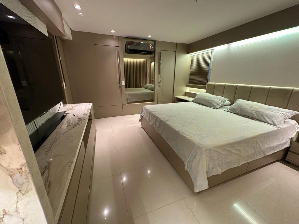 Imagem Apartamento com 3 Quartos à Venda, 230 m²em Cocó - Fortaleza