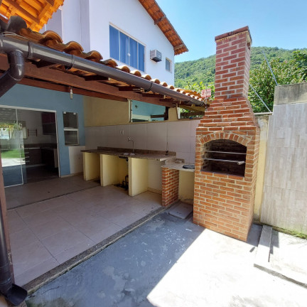 Imagem Casa com 3 Quartos à Venda, 110 m² em Piratininga - Niterói Imagem Casa com 3 Quartos à Venda, 110 m² em Piratininga - Niterói