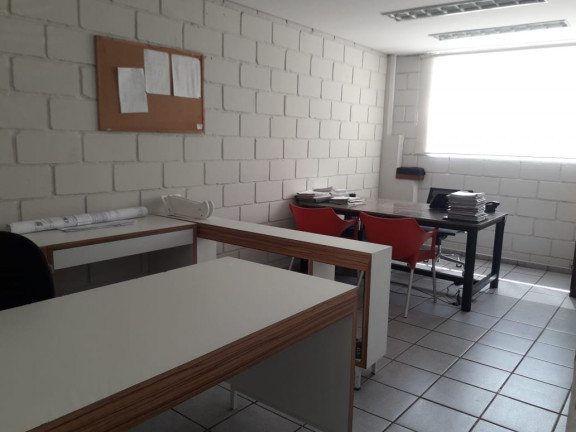 Imagem Galpão à Venda ou Locação, 3.950 m² em Jardim Caiapia - Cotia
