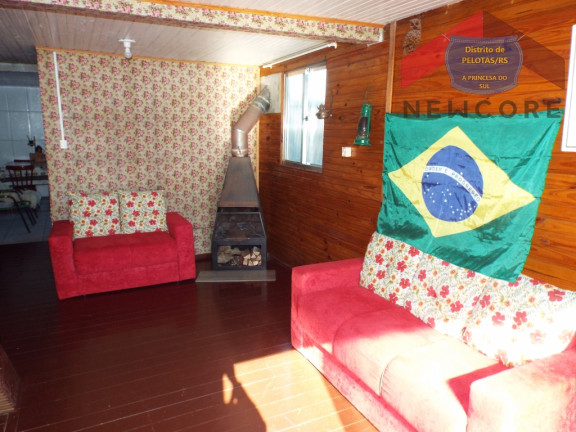 Imagem Sobrado com 2 Quartos à Venda, 120 m² em Laranjal - Pelotas