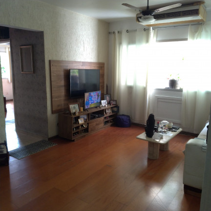 Apartamento com 2 Quartos à Venda, 97 m² em Gonzaga - Santos