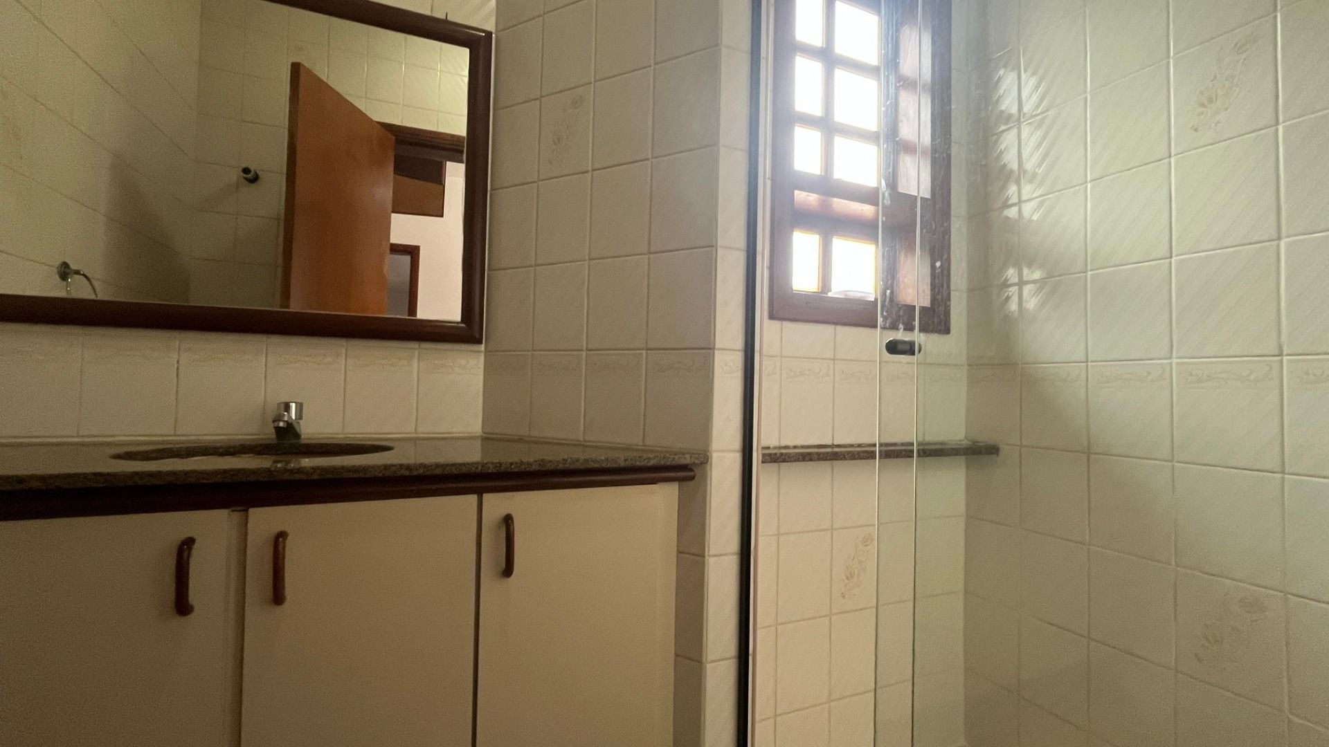 Imagem Casa com 8 Quartos à Venda ou Temporada, 390 m² em Riviera - Bertioga Imagem Casa com 8 Quartos à Venda ou Temporada, 390 m² em Riviera - Bertioga