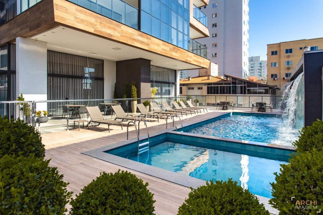 Imagem Apartamento com 4 Quartos à Venda, 213 m² em Meia Praia  - Itapema