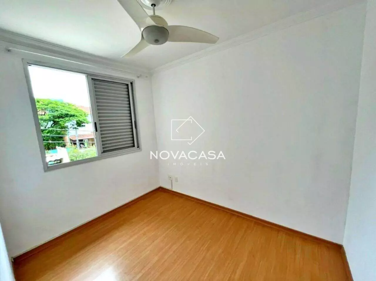 Imagem Casa com 3 Quartos à Venda, 85 m² em Heliópolis - Belo Horizonte Imagem Casa com 3 Quartos à Venda, 85 m² em Heliópolis - Belo Horizonte