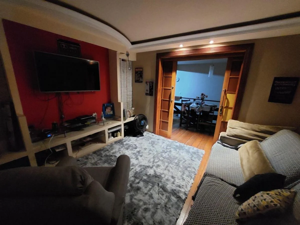 Imagem Casa com 5 Quartos à Venda, 240 m²em Maravista - Niterói