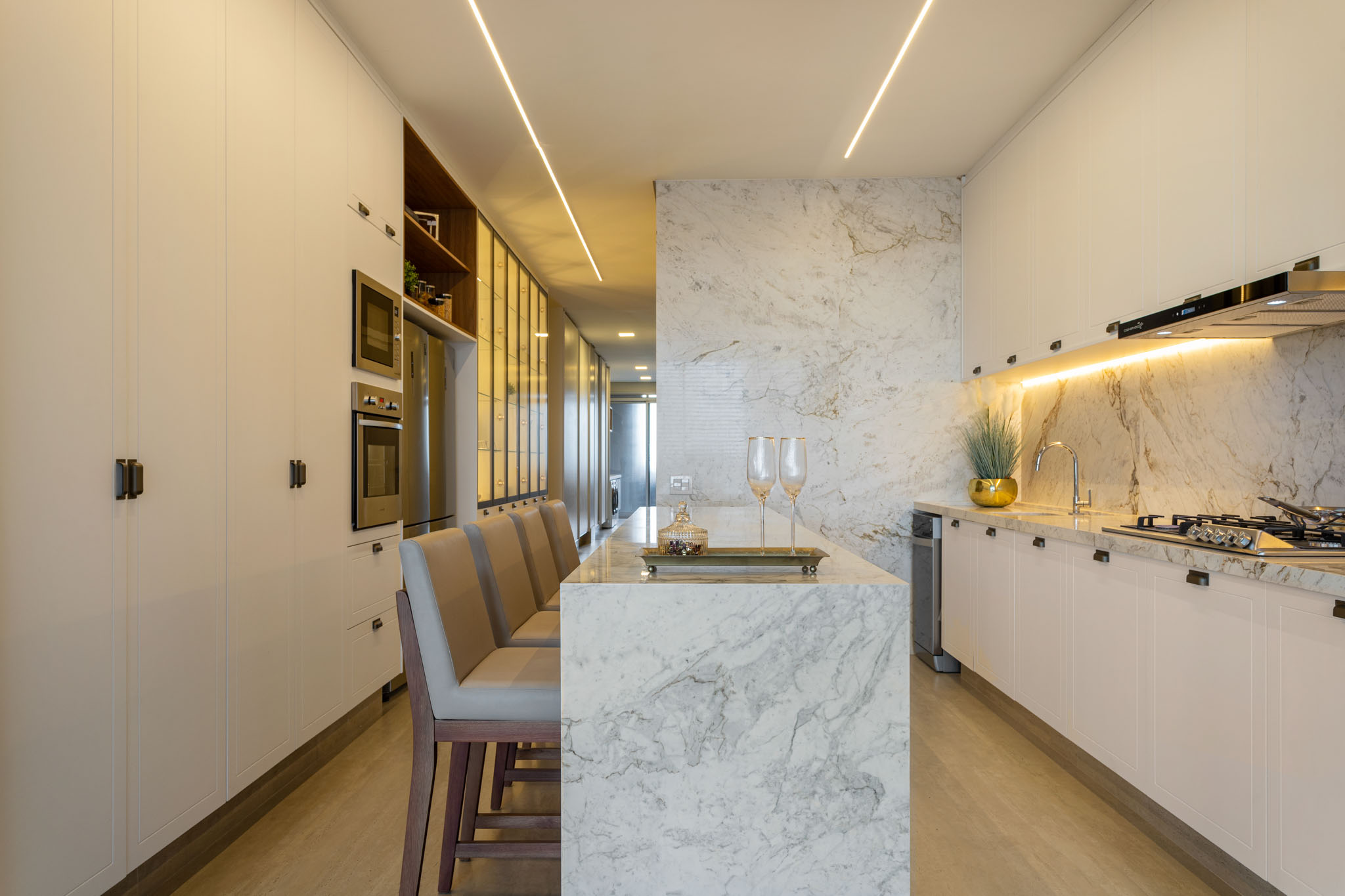 Imagem Apartamento com 4 Quartos à Venda, 397 m²em Setor Bueno - Goiânia Imagem Apartamento com 4 Quartos à Venda, 397 m²em Setor Bueno - Goiânia