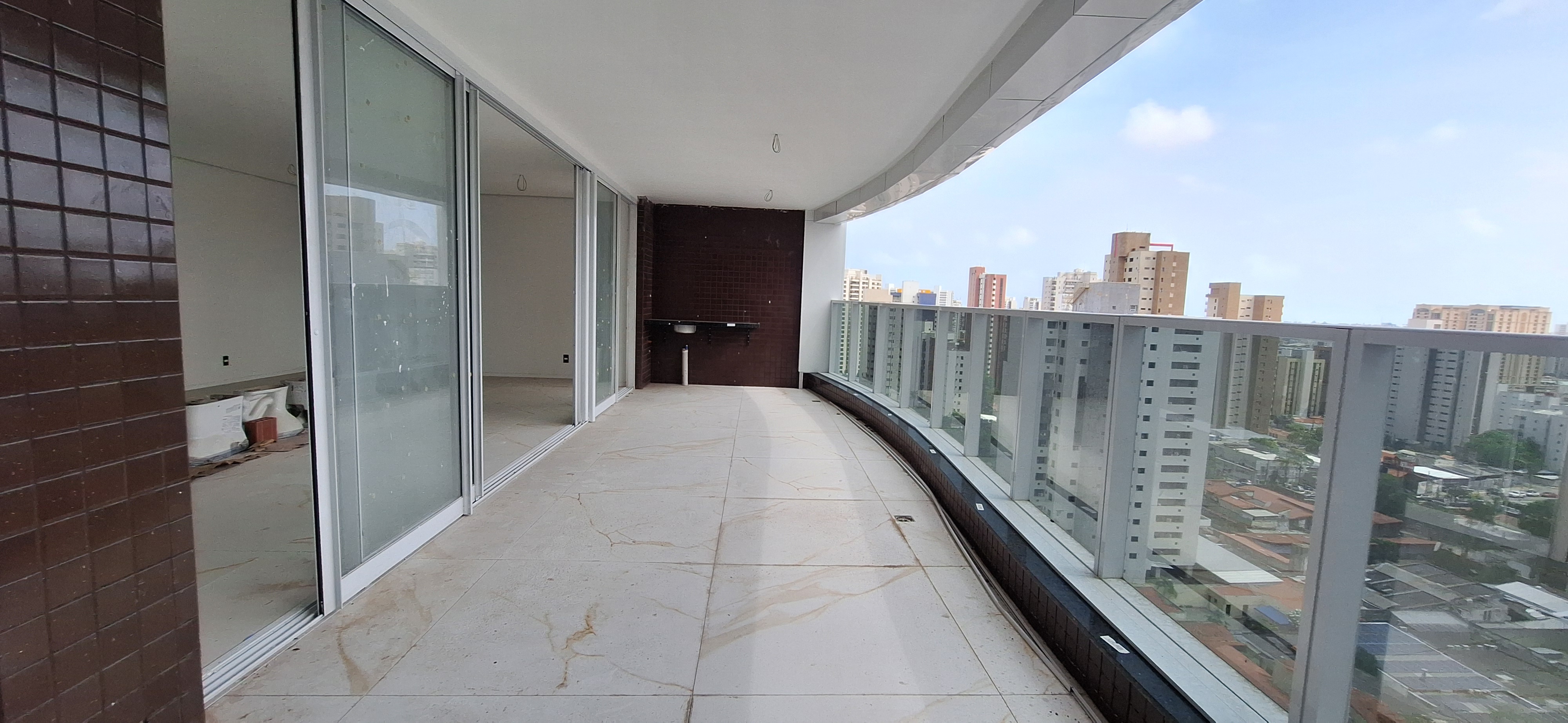 Imagem Apartamento com 4 Quartos à Venda, 218 m²em Aldeota - Fortaleza