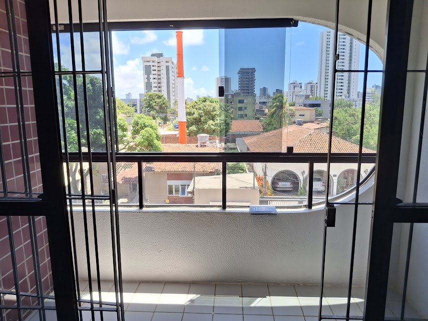 Imagem Apartamento com 3 Quartos à Venda, 74 m² em Candeias - Jaboatão dos Guararapes