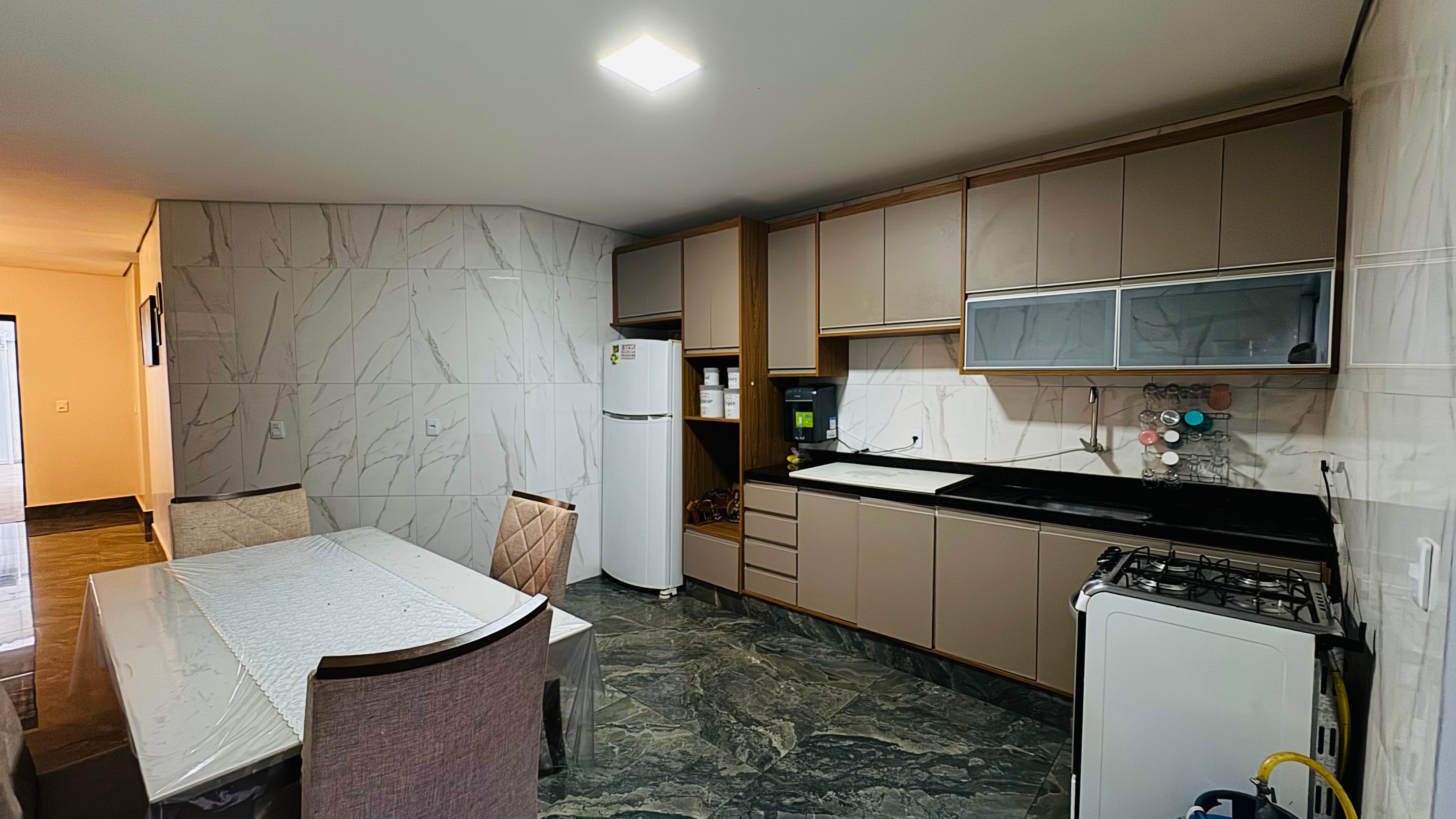 Imagem Casa com 3 Quartos à Venda, 154 m²em Samambaia Norte (Samambaia) - Brasília
