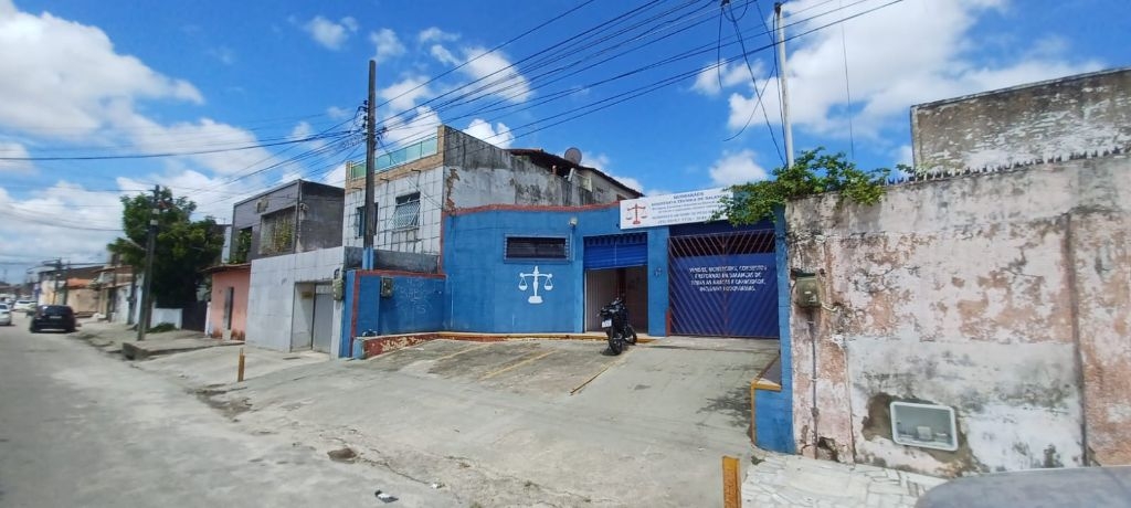 Imóvel Comercial à Venda, 218 m²em Álvaro Weyne - Fortaleza