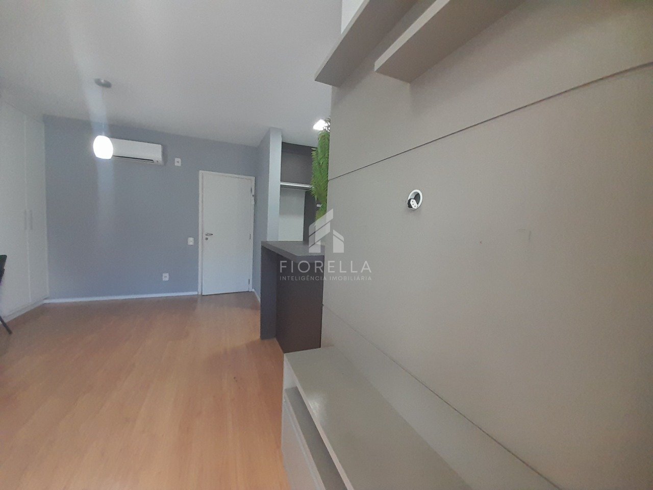 Imagem Apartamento com 2 Quartos à Venda, 62 m²em Jardim Cidade de Florianópolis - São José