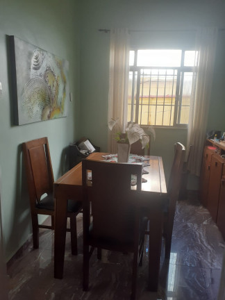 Imagem Casa com 4 Quartos à Venda, 150 m²em Trindade - São Gonçalo
