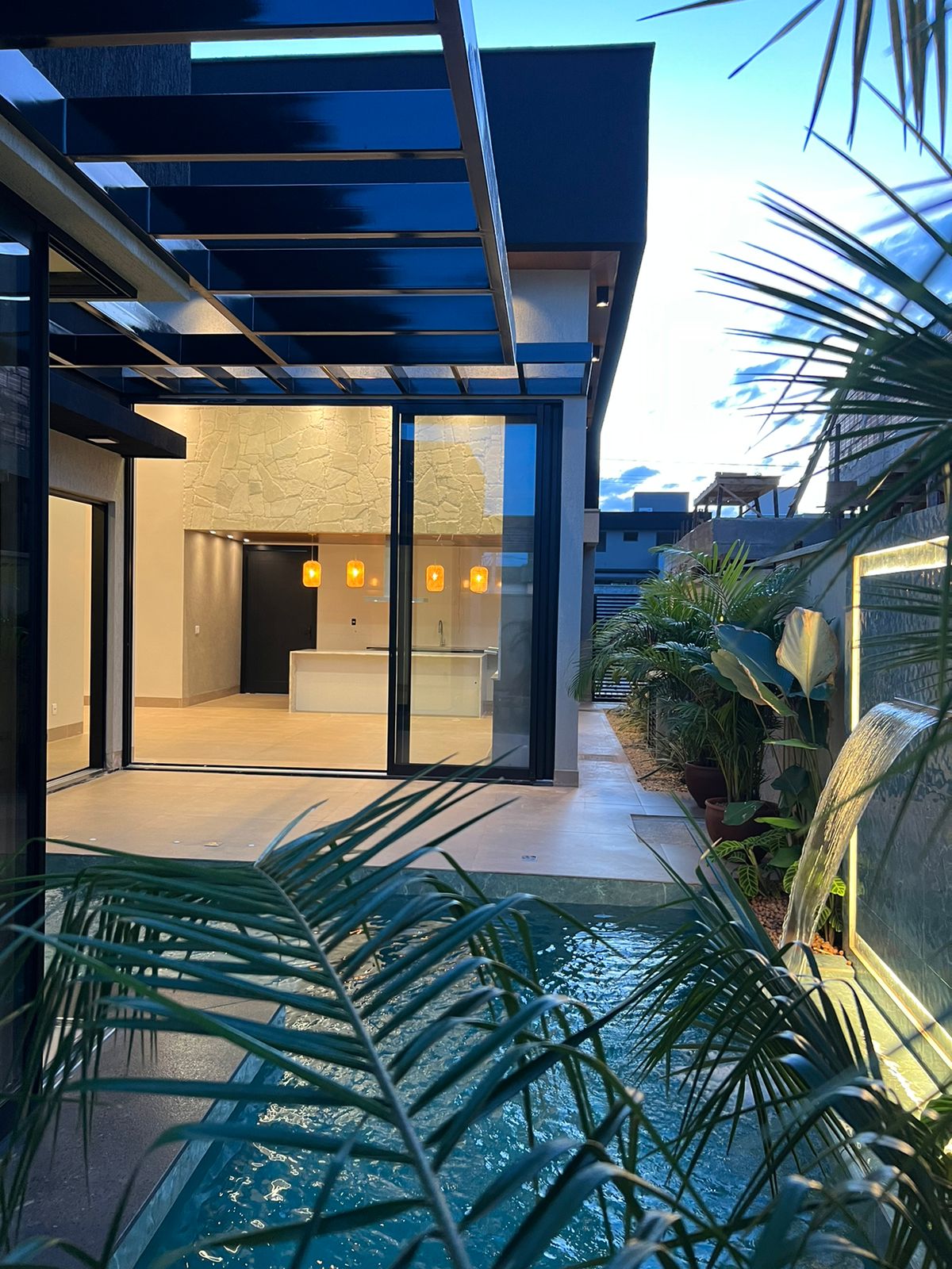 Imagem Casa de Condomínio com 3 Quartos à Venda, 161 m² em Residencial Villagio Toscana - Goiânia Imagem Casa de Condomínio com 3 Quartos à Venda, 161 m² em Residencial Villagio Toscana - Goiânia