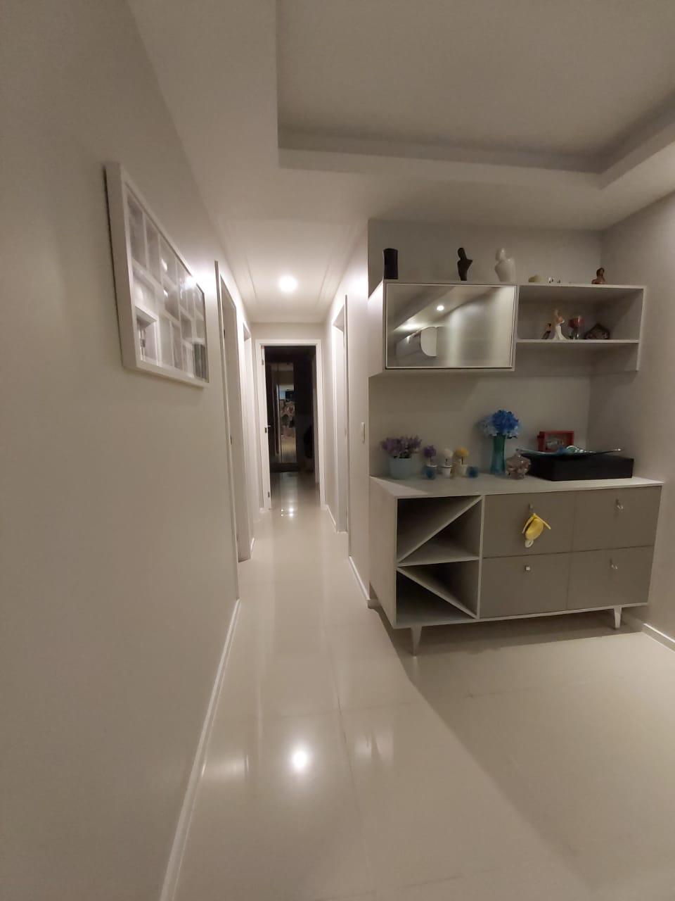 Imagem Apartamento com 3 Quartos à Venda, 90 m²em Santa Rosa - Niterói