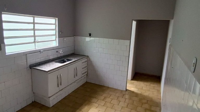 Imagem Casa com 1 Quarto à Venda, 70 m² em Anhangabaú - Jundiaí Imagem Casa com 1 Quarto à Venda, 70 m² em Anhangabaú - Jundiaí